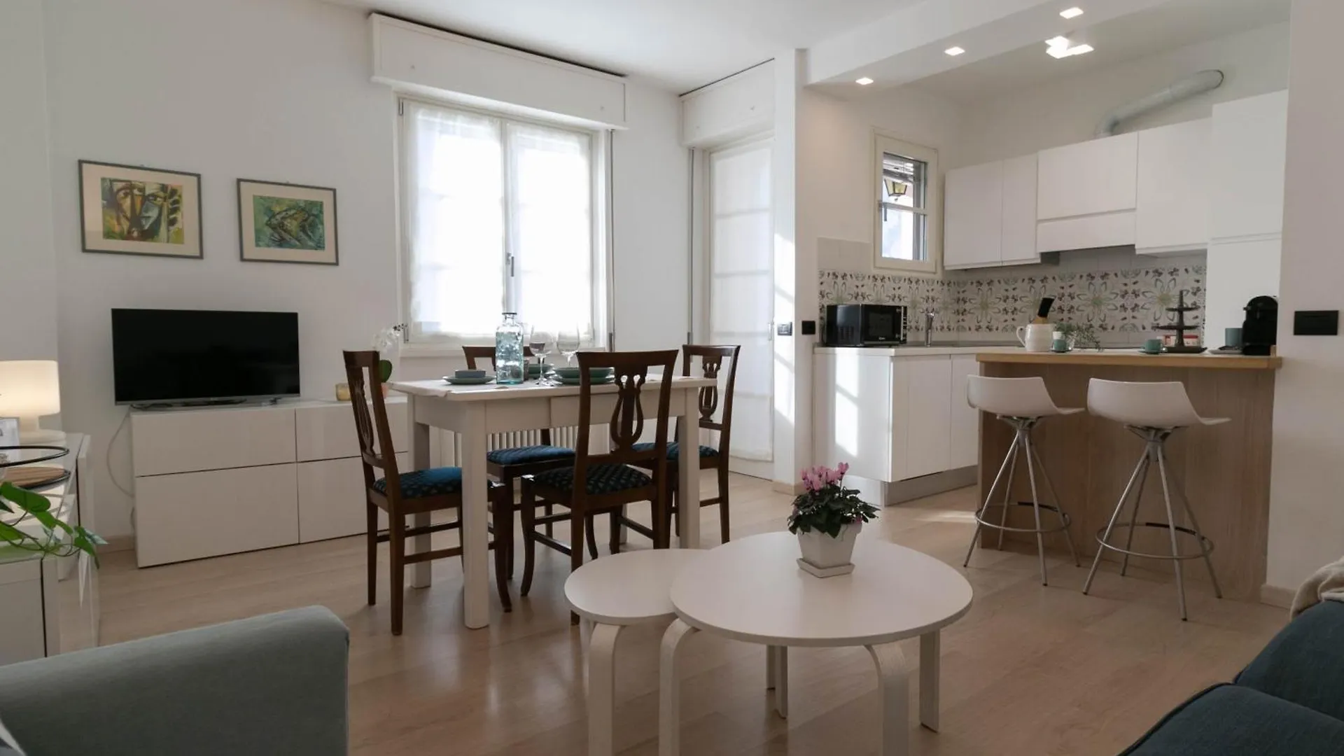 Mamma Ciccia - Il Nido Di Marty Apartamento Mandello del Lario Itália